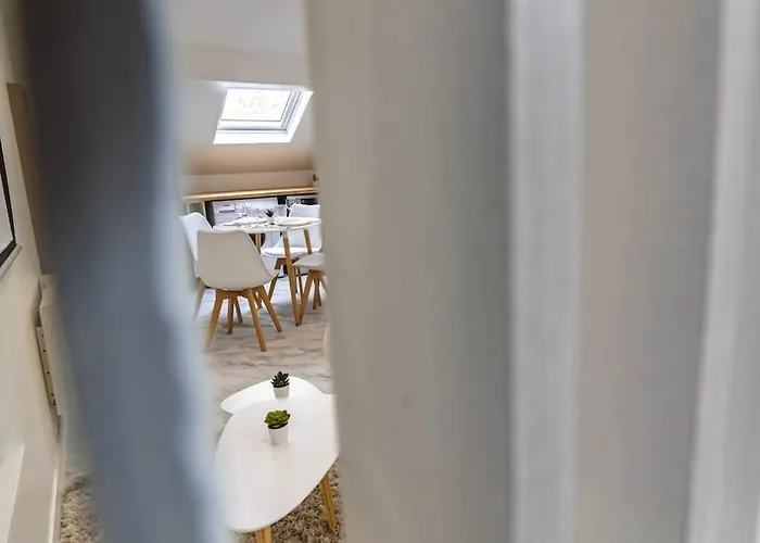 Balneo Hydromassage Et Retroprojecteur Lägenhet